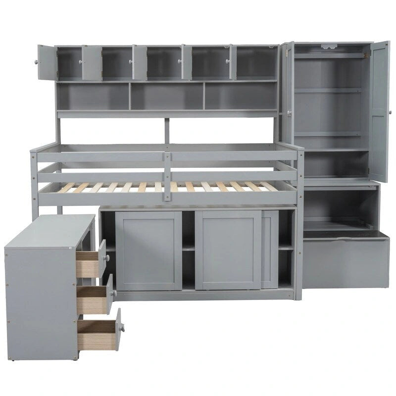 Houten hoogslaper in Full Size met veel opbergruimte, bureau onder het bed, laden en planken